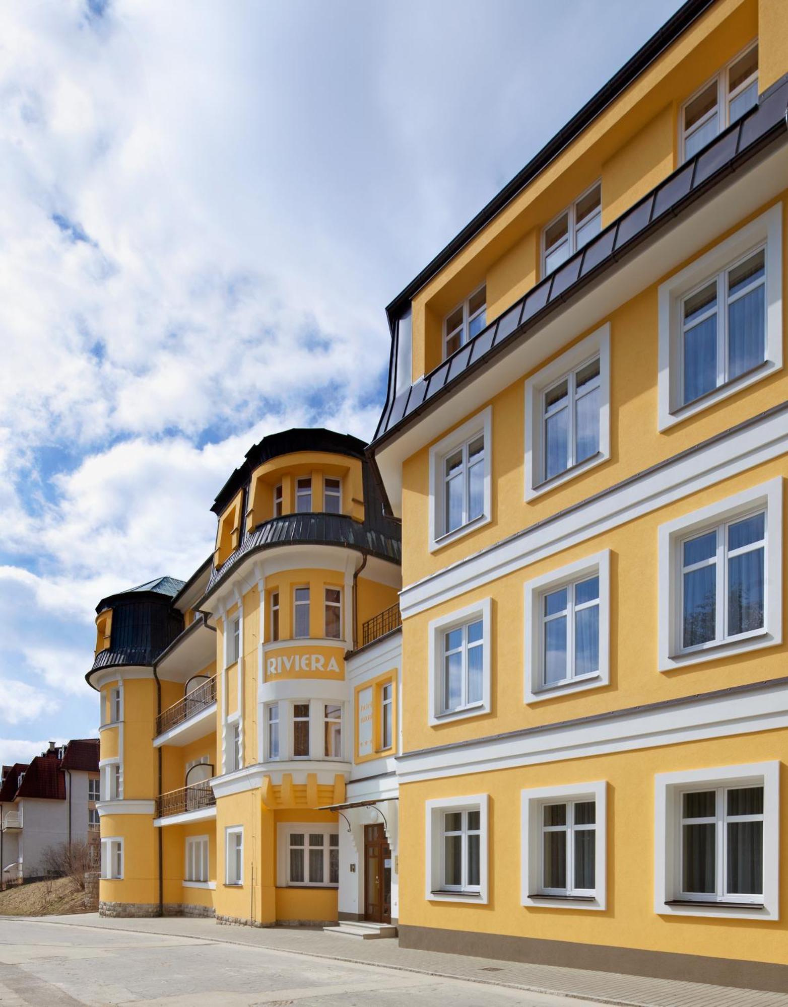 Hotel Riviera Luhačovice Exterior foto